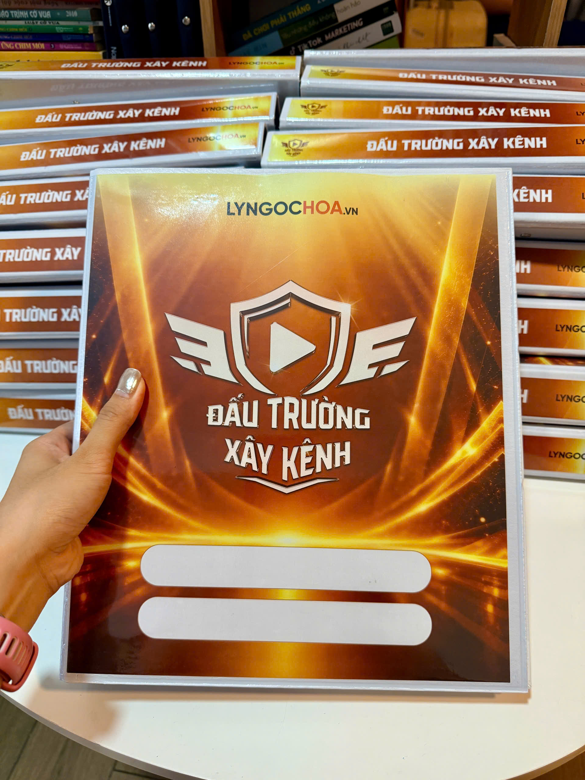 Bìa bộ tài liệu Đấu Trường Xây Kênh